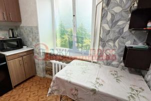 Сдается 2 комн. квартира в 11-й микрорайон
